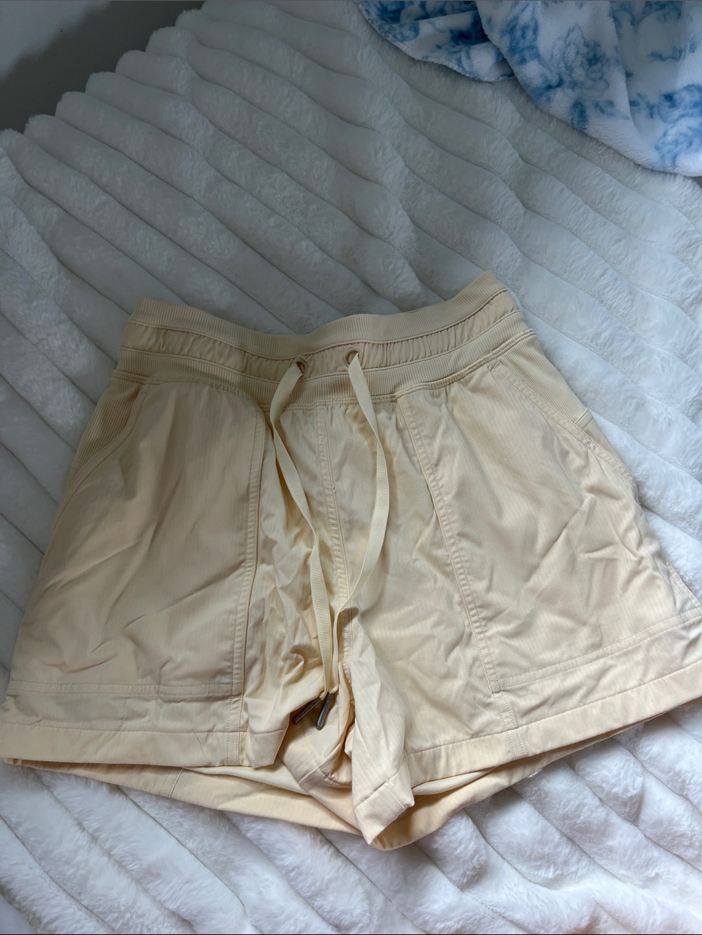 Lululemon Dance Studio High-Rise Shorts Yellow